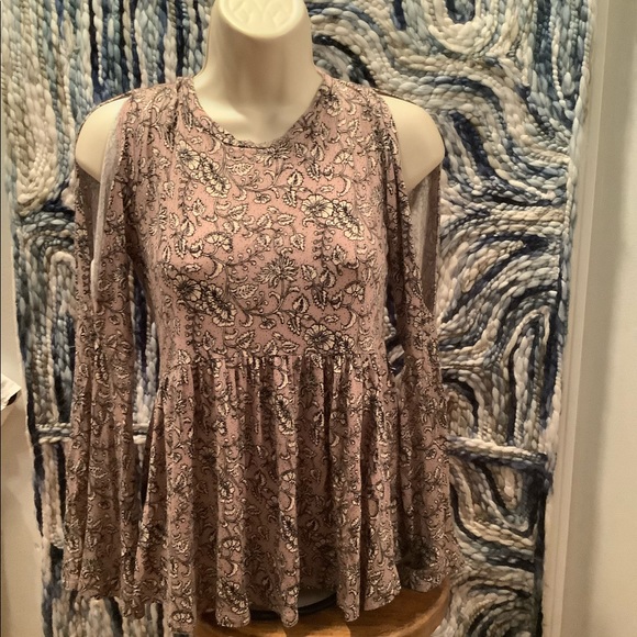 American Eagle Babydoll statement back bell sleeve - Picture 9 of 11